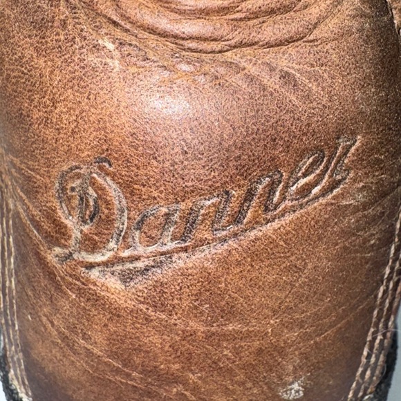 Danner Big Horn 52200 Mens 9.5 D Work Boots Brown Leather Vibram Sole Waterproof main image 8